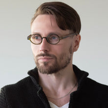 stylish reading glasses men